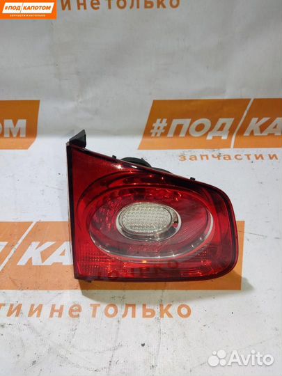 Фонарь крышки багажника левый Volkswagen Tiguan