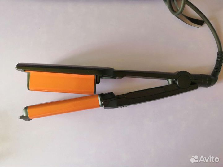 Плойка babyliss, тройная волна