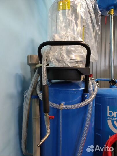 Продам установку пневматическую для замены масла