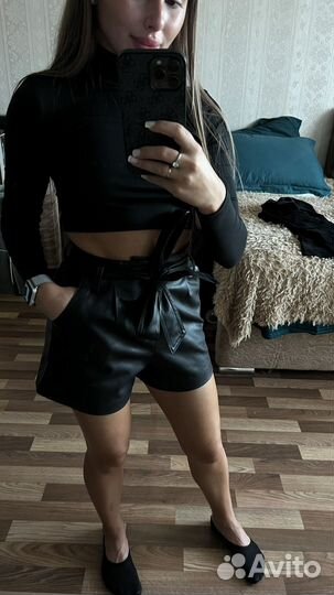 Кожаные шорты