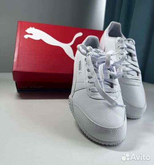 Кроссовки Puma женские, р-р 38