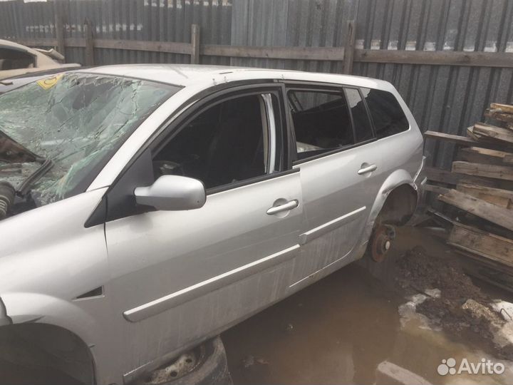 Двери на Renault Megane 2 универсал