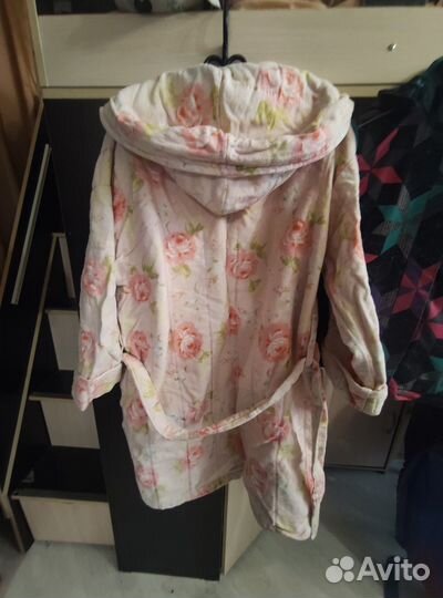 Халат махровый женский с капюшоном