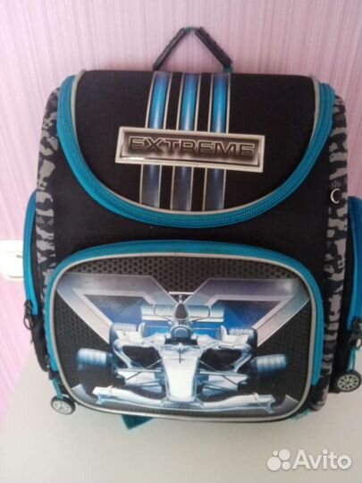 Школьный рюкзак