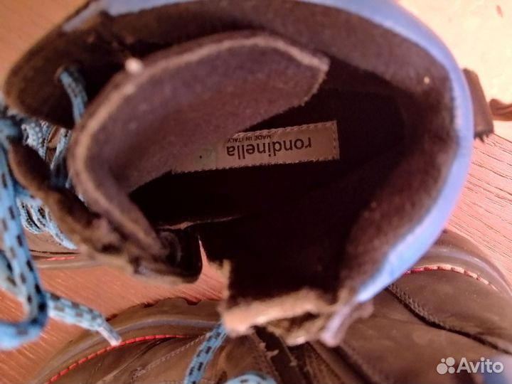 Ботинки осенние