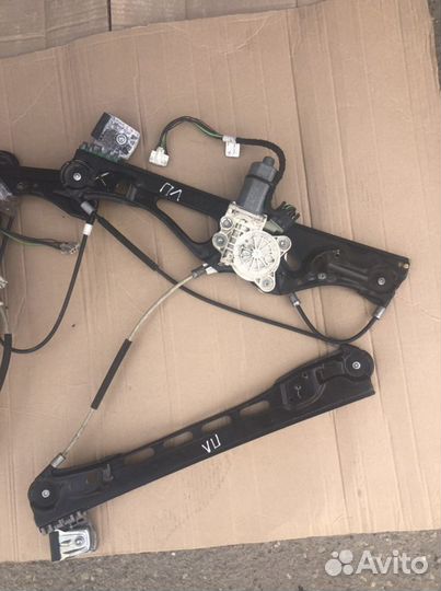 Стеклоподъемник передний левый Mercedes w211 e211