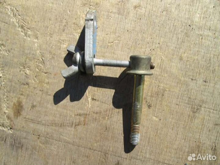 Натяжитель приводного ремня Honda Stream RN1 D17A