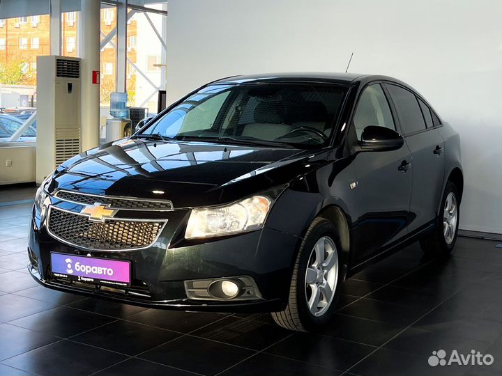 Chevrolet Cruze 1.6 МТ, 2010, 195 191 км