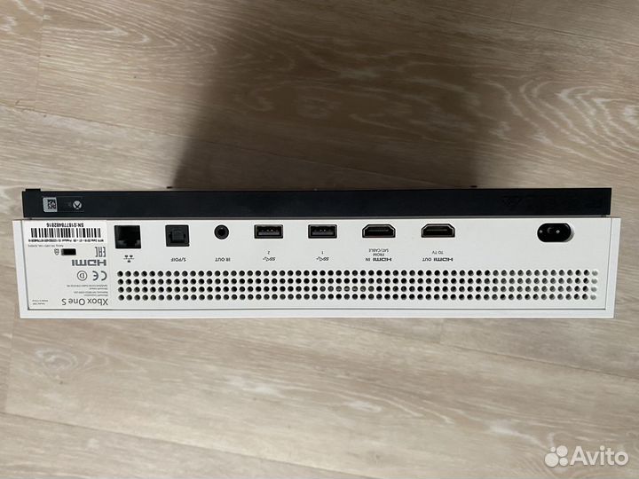 Xbox one s 1tb с играми