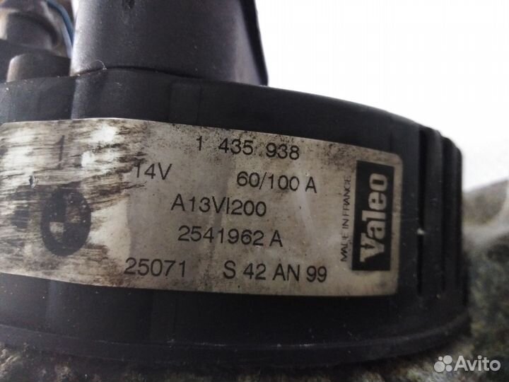 Генератор BMW E46 2541962