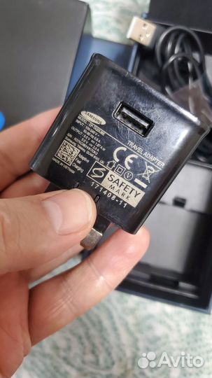 Коробка с комплектом galaxy s9