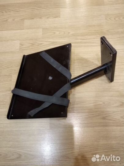 Крепление для телевизора на стену