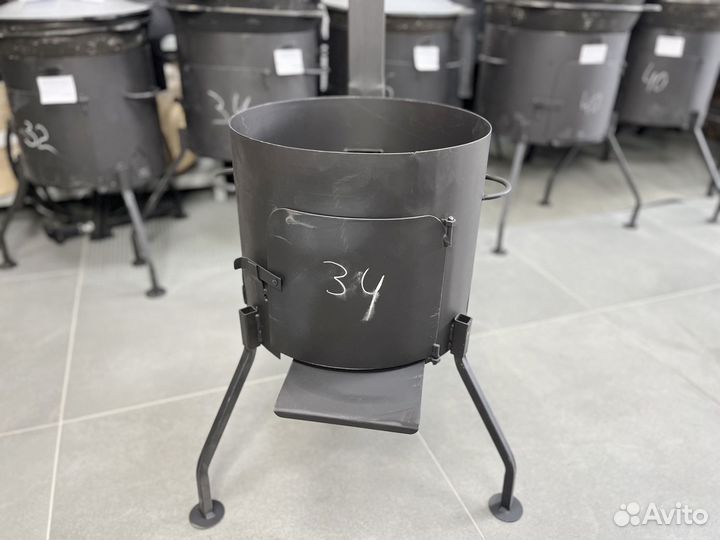 Печь (очаг) с трубой для казана 8-10 литров