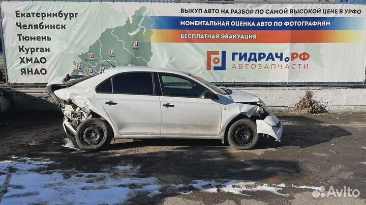 Датчик кислородный второй Skoda Rapid (NH3) 04E906