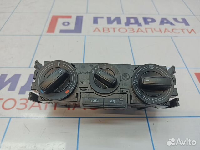 Блок управления отопителя Skoda Rapid (NH3) 5JA820