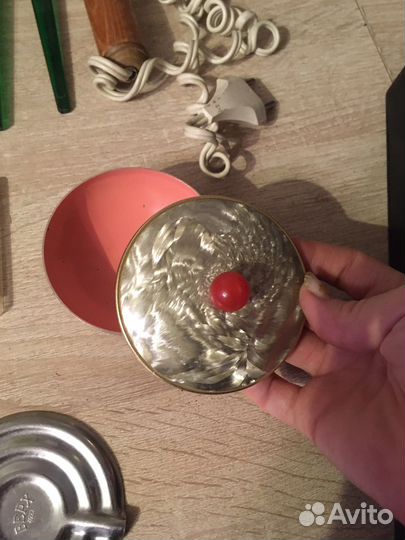 Очешницы, гребешки, ключик и другое наследие СССР