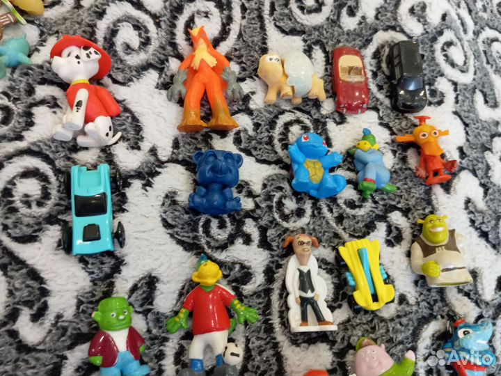 Киндер игрушки