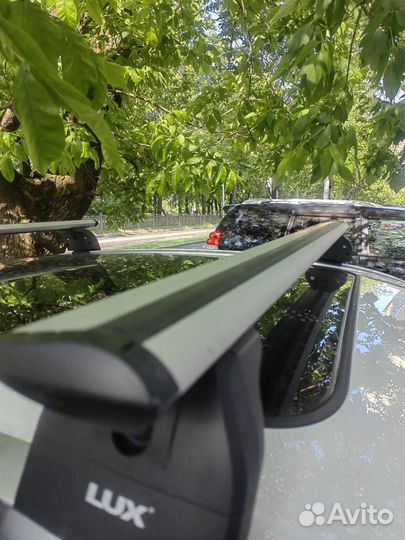 Поперечины на рейлинги LUX трэвел 82 Tugella