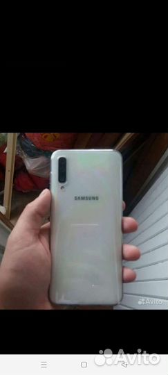 Телефон samsung