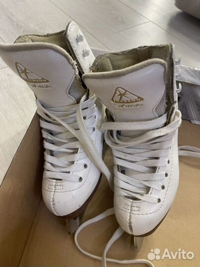 Фигурные коньки jackson artiste