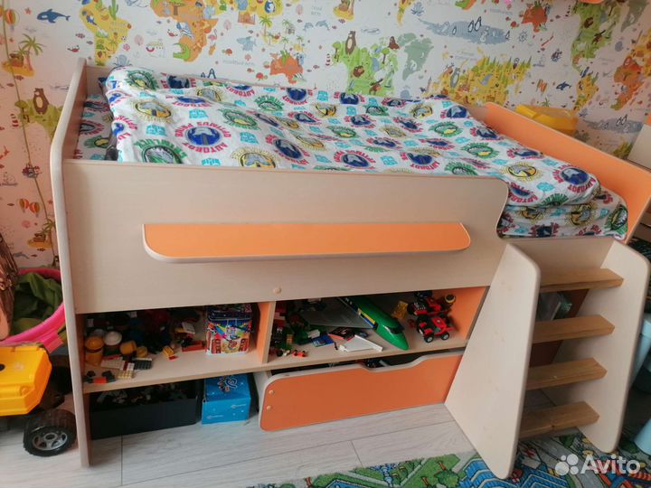 Детская кровать от 3 лет с матрасом бу