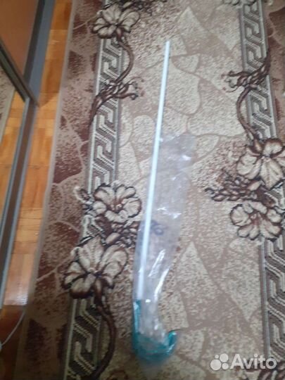 Белая трость для слабовидещих