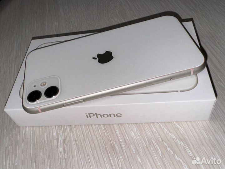 iPhone 11, 128 ГБ