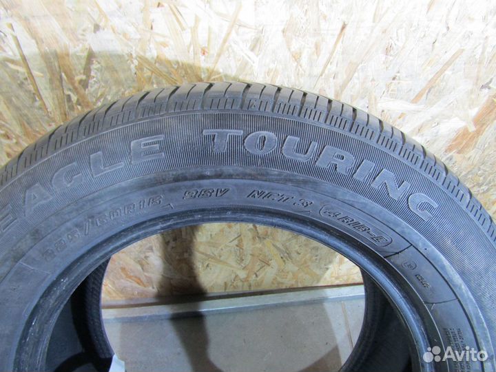 Goodyear Eagle Touring 225/60 R16