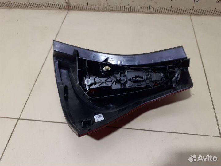 Фонарь задний левый Renault Sandero 1