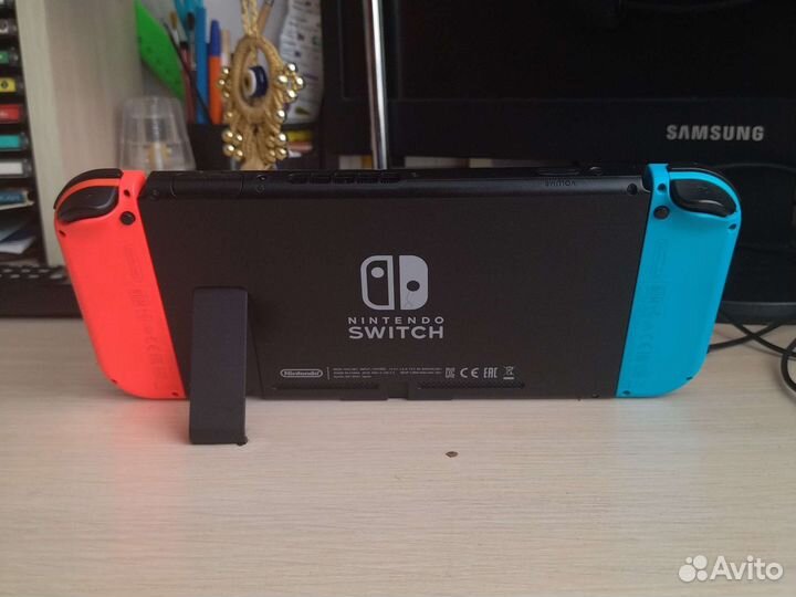 Nintendo Switch 32 gb + игры