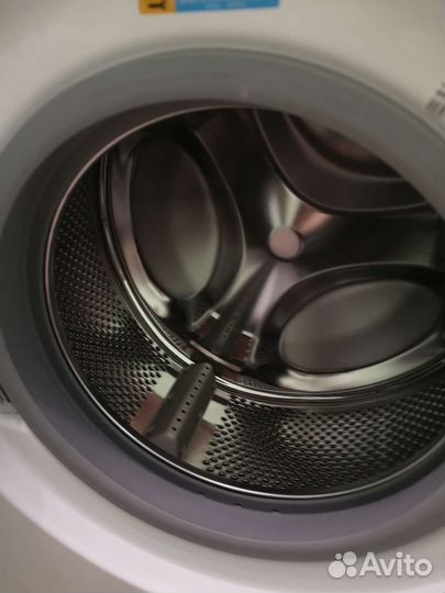 Стиральная машина Indesit 6 кг