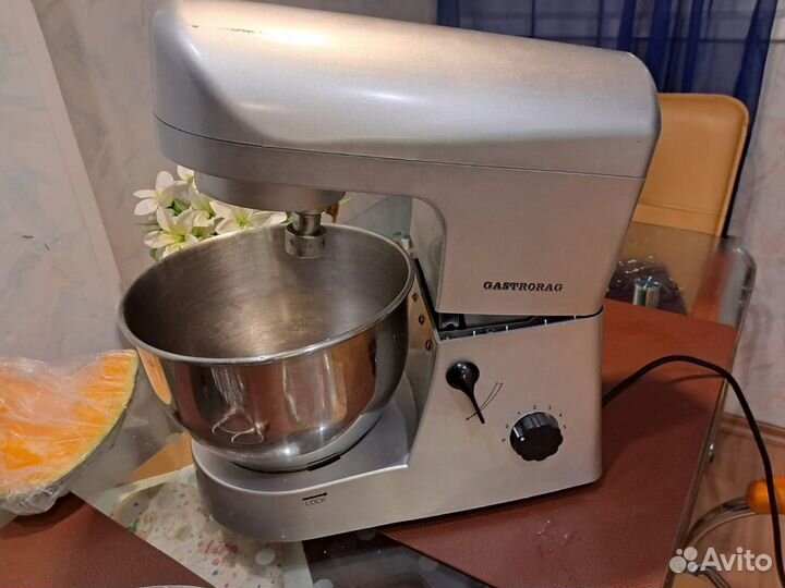 Планетарная тестомесильная машина gastrorag QF-347