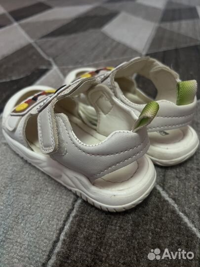 Сандали 24 размер