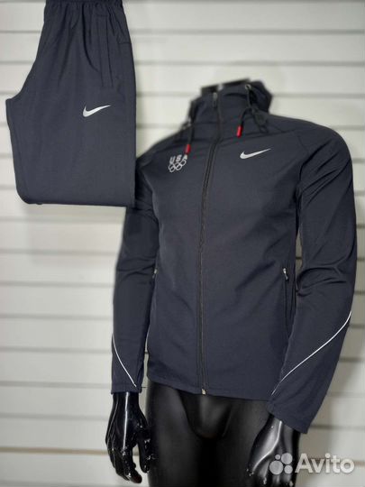 Спортивные костюмы