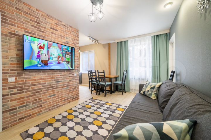 2-к. квартира, 42 м², 1/2 эт.