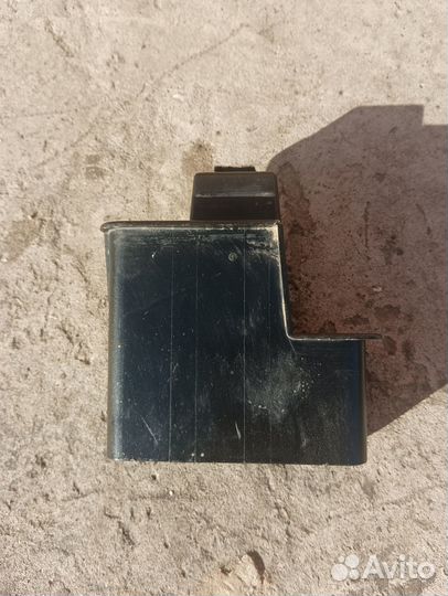 Кронштейн полки багажника bmw x3 е83