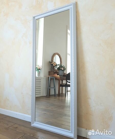 Зеркало. Зеркало настенное. Зеркало напольное