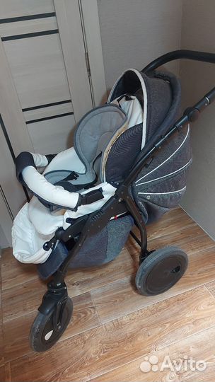 Коляска zippy classic 3 в 1