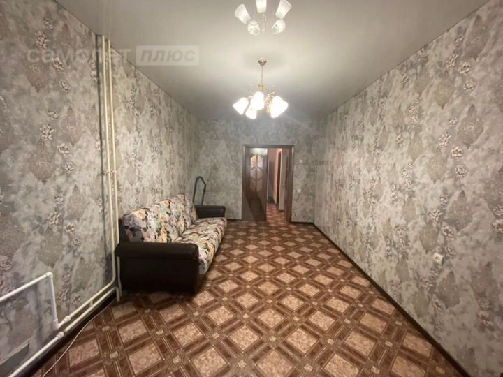 2-к. квартира, 67 м², 1/12 эт.