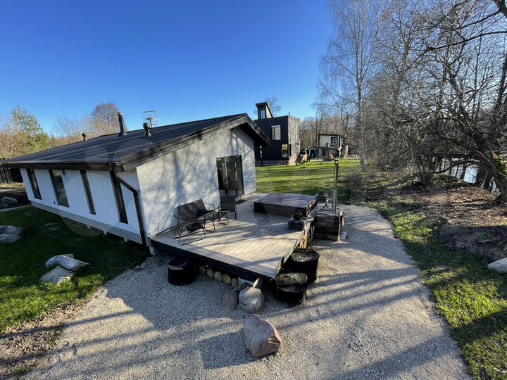 Дом 80 м² на участке 50 сот.