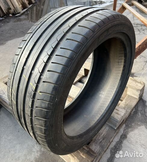 Dunlop SP Sport Maxx GT 255/40 R19