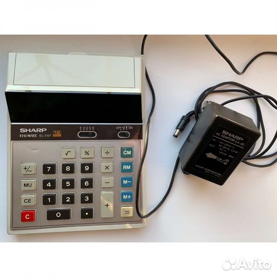 Калькулятор Sharp Япония винтаж с блоком питания