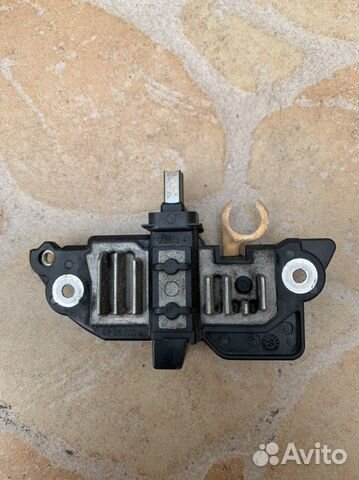 Реле генератора bosch на Вольво