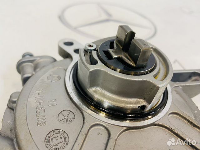 Вакуумный насос Mercedes W204 M276 M278 M157