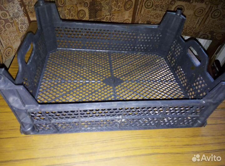 Садовый шланг, вёдра и др