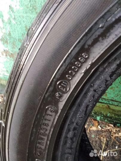 Dunlop SP Sport LM703 215/55 R16