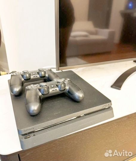 Sony playstation 4