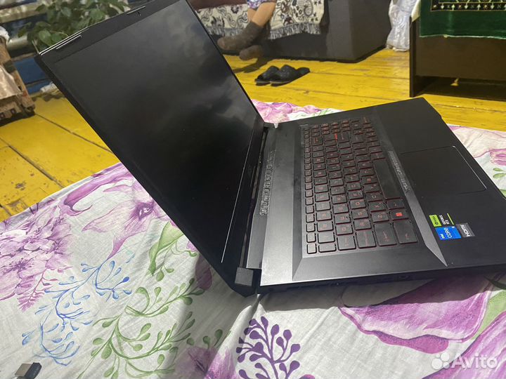 Игровой ноутбук msi