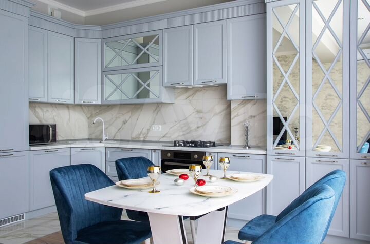 2-к. квартира, 70 м², 4/9 эт.