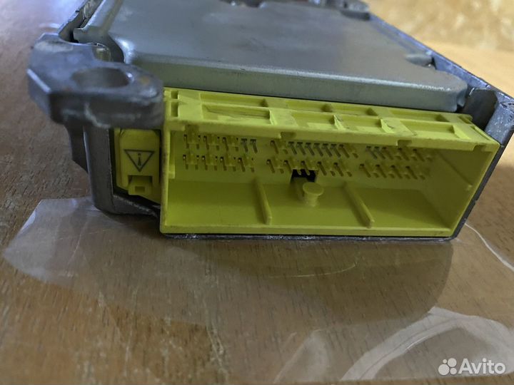 Блок управления AIR BAG Cruiser 200 Lx 570/450